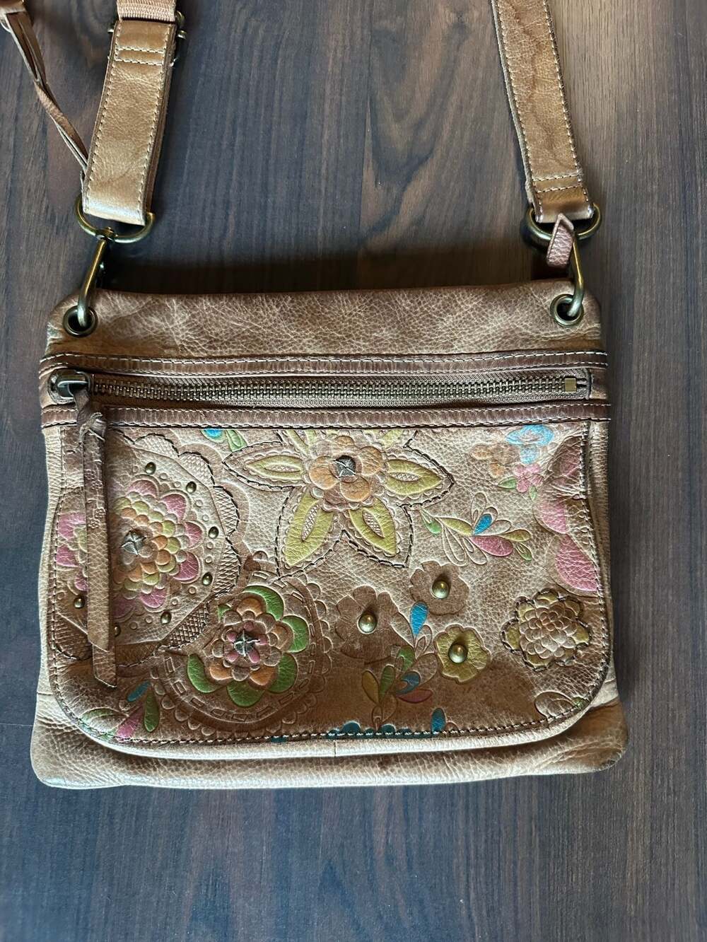 Fossil Brown Leather Crossbody Bag Embossed Floral Tooled Boho Purse